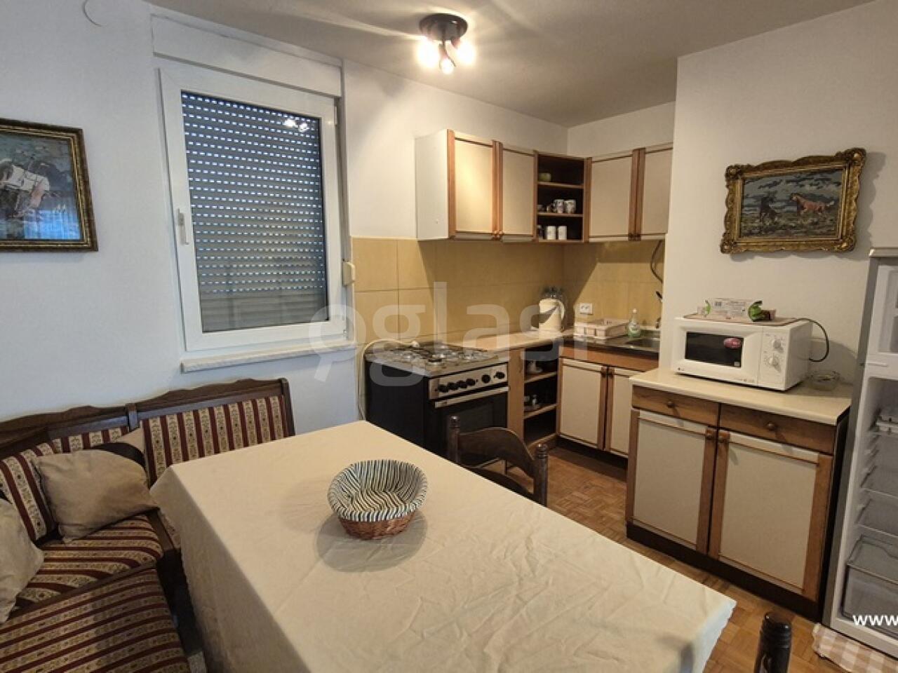 125677ed5974.jpg