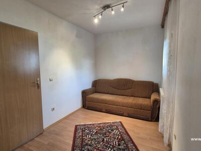 3f4167509945.jpg