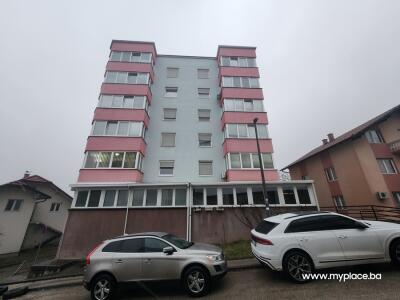 8adee3f68716.jpg