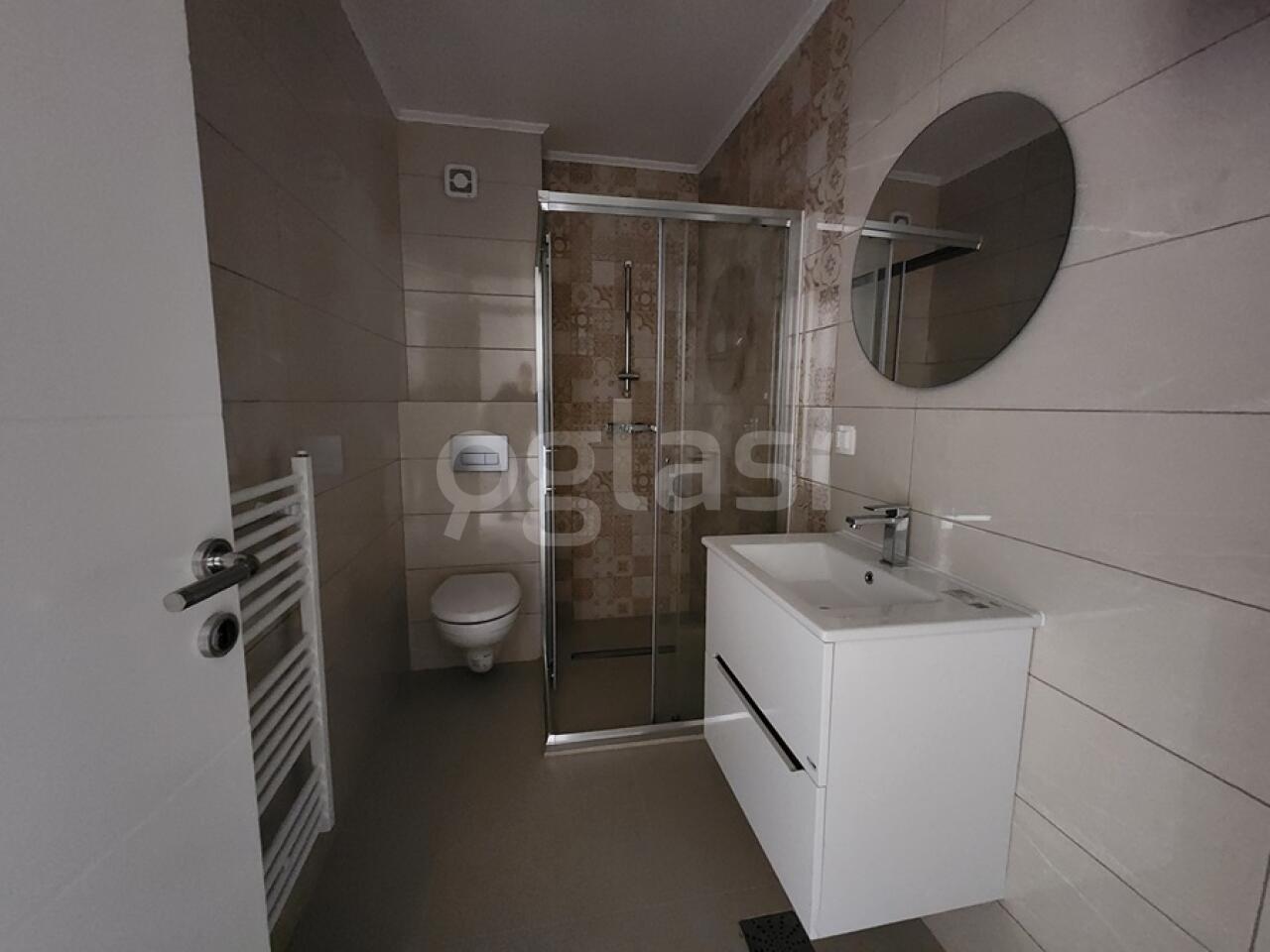 8bd38c8bca04.jpg