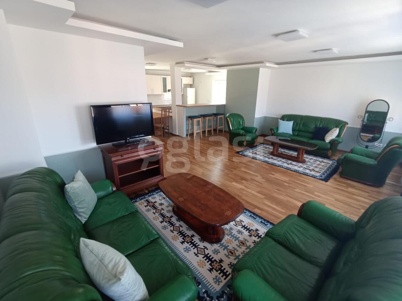 09d9301d5614.jpg