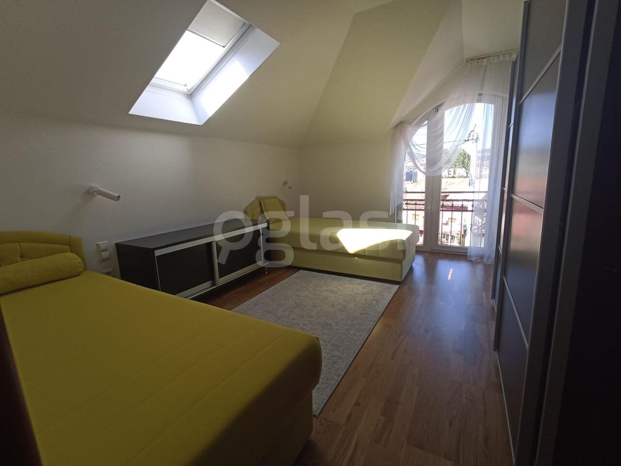 9e39013bd35d.jpg