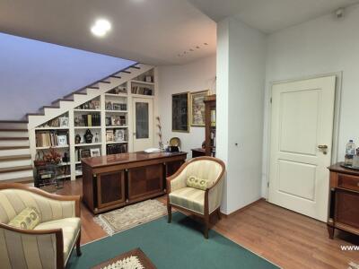 a5971e12790a.jpg