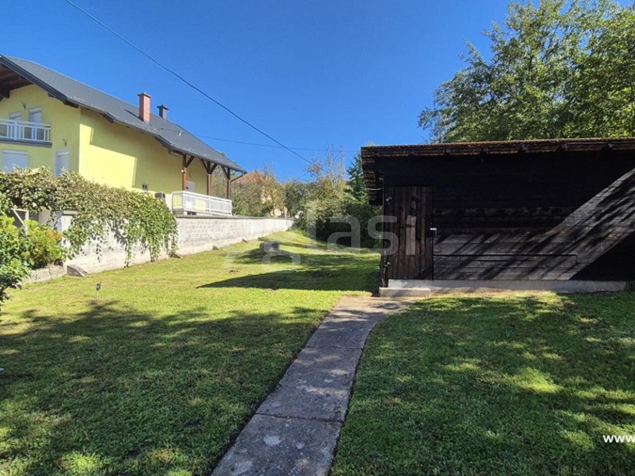 0875d1fa3520.jpg