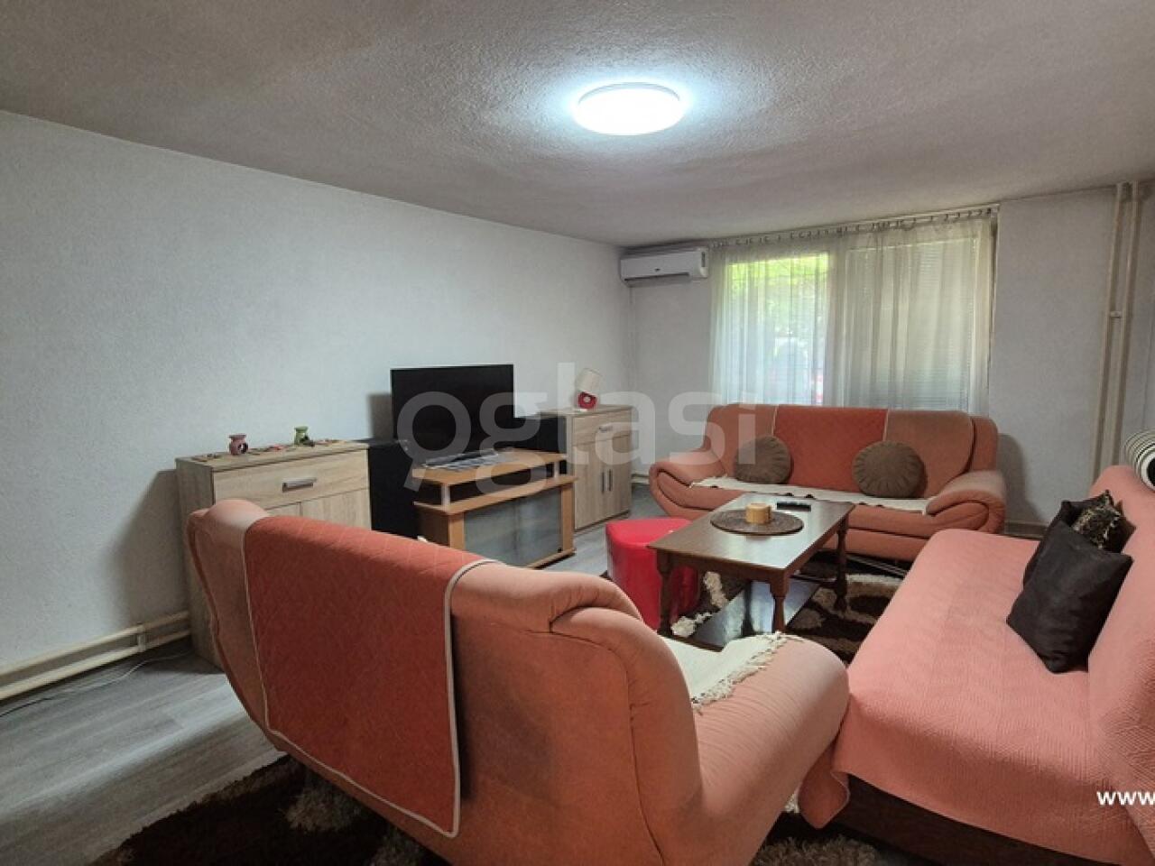 83b29600d638.jpg