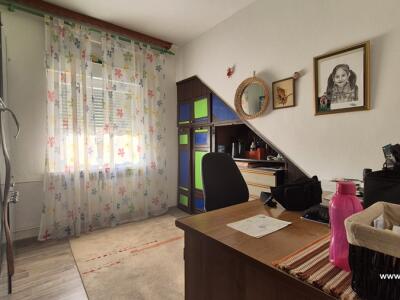 452f6814d710.jpg