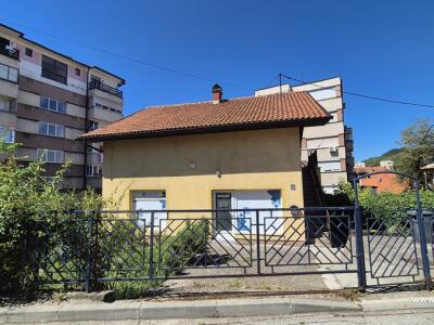 7957fd9317d1.jpg
