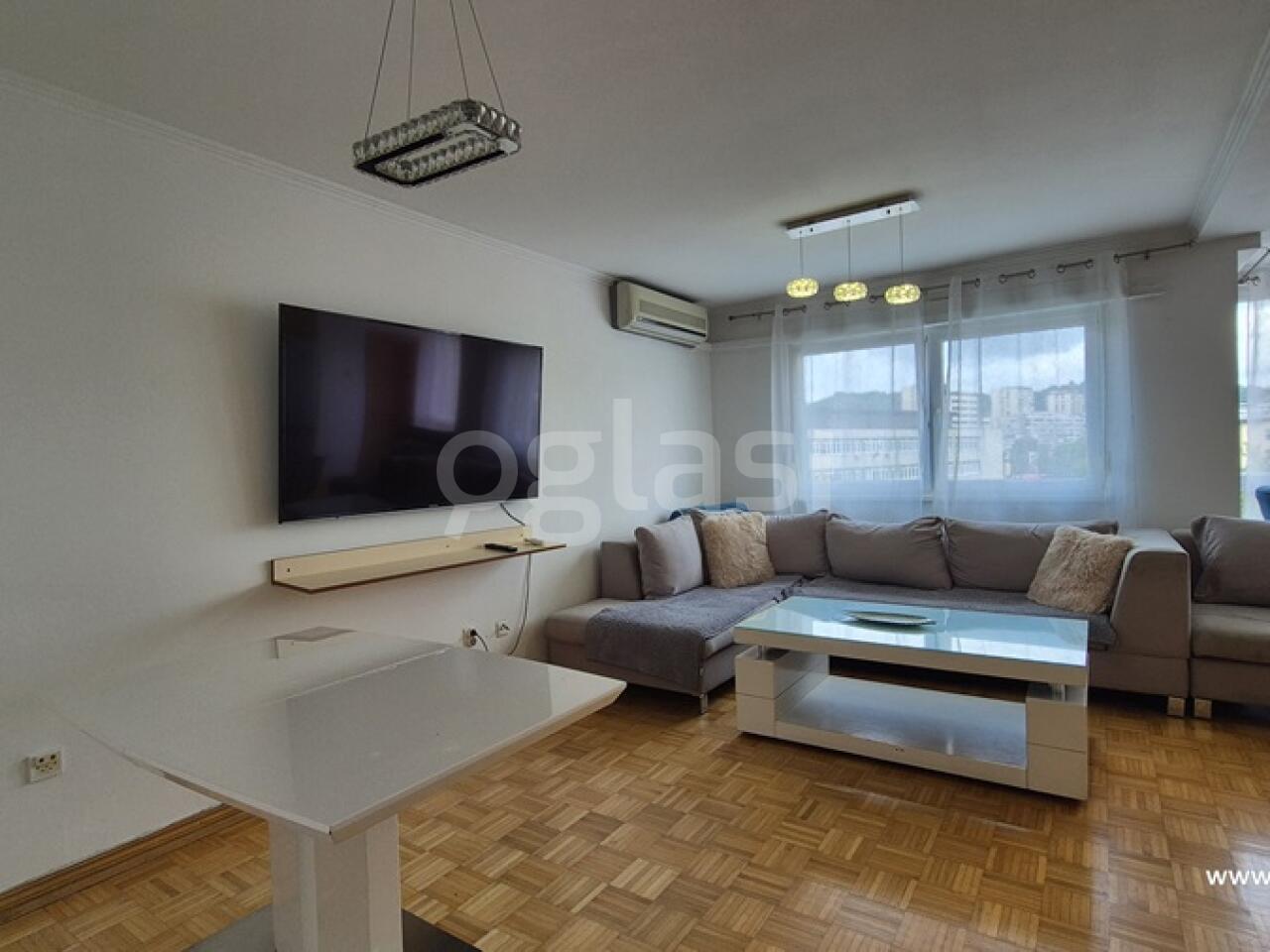 12f24db29322.jpg