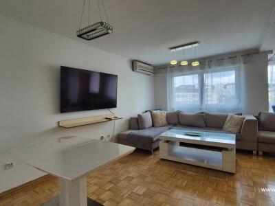 12f24db29322.jpg