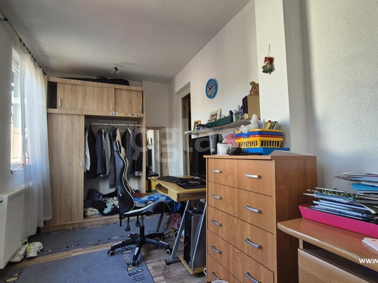 562255e5e705.jpg