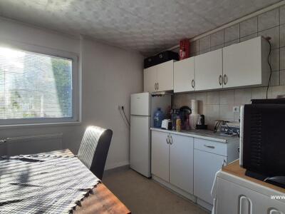 868d6079ec27.jpg