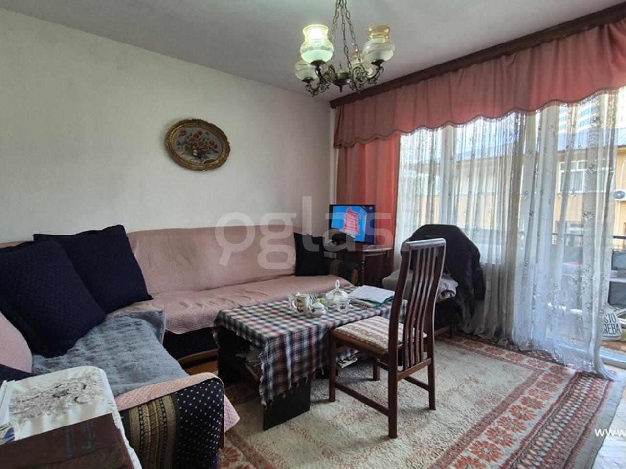 8ba38ad56184.jpg