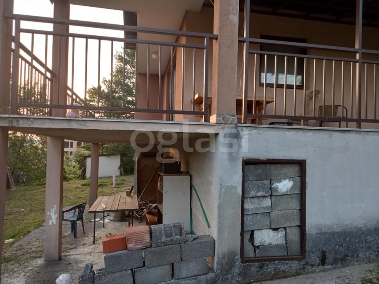 834f271f1ea7.jpg