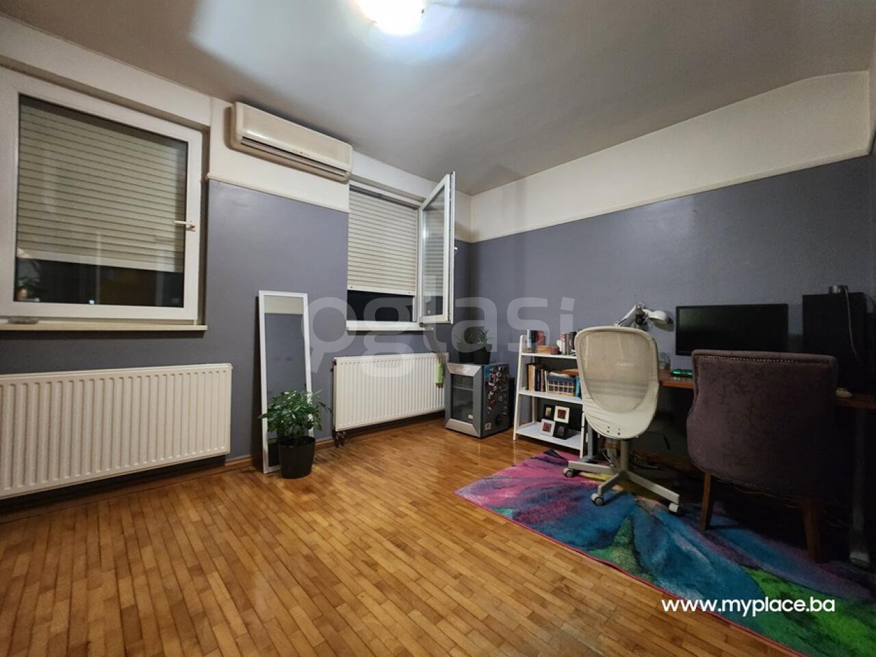 09d57007ee44.jpg