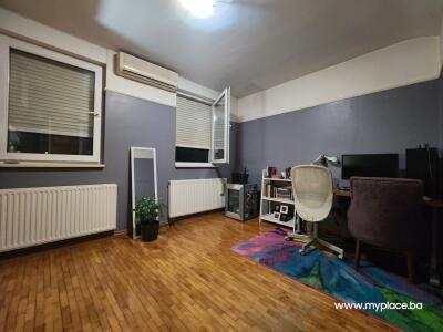 09d57007ee44.jpg