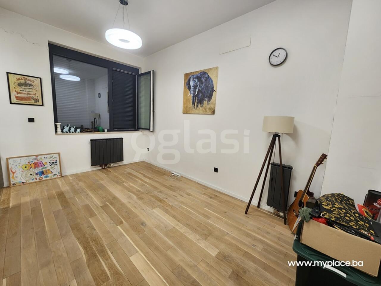 003fbd244170.jpg