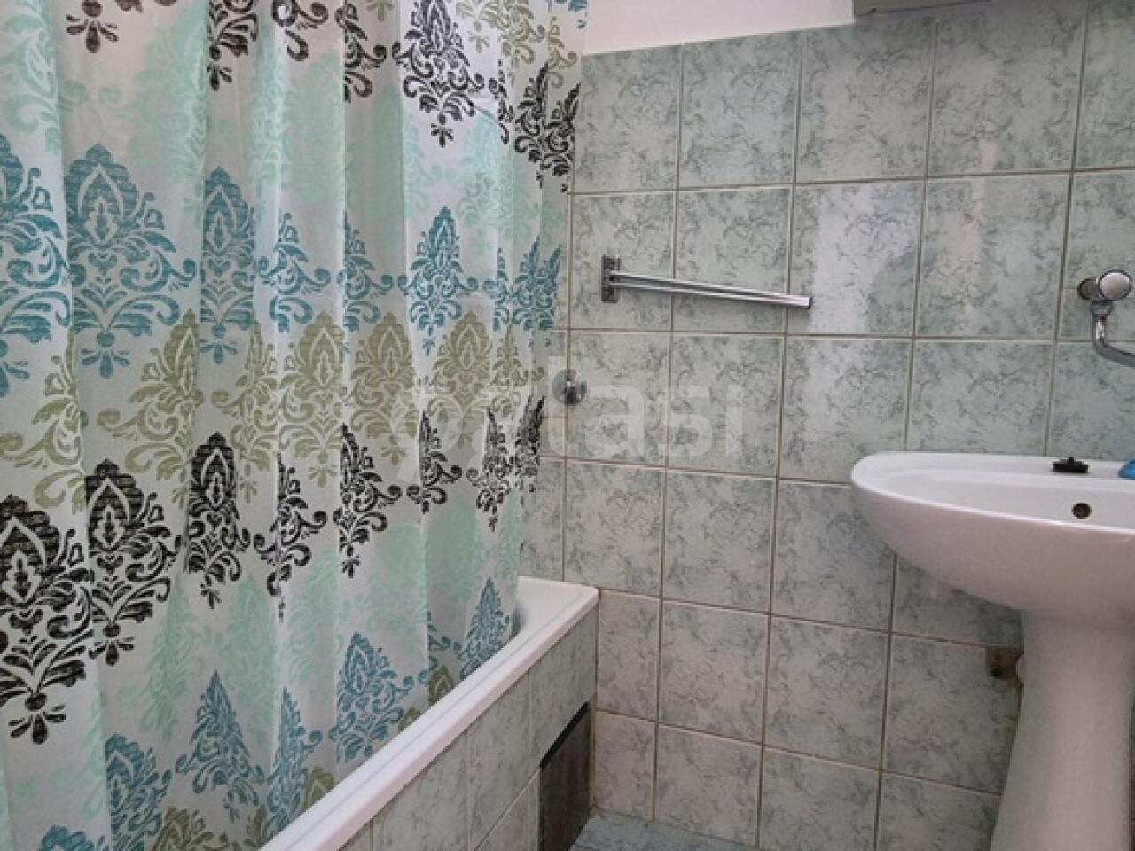 18eb5fc76d23.jpg