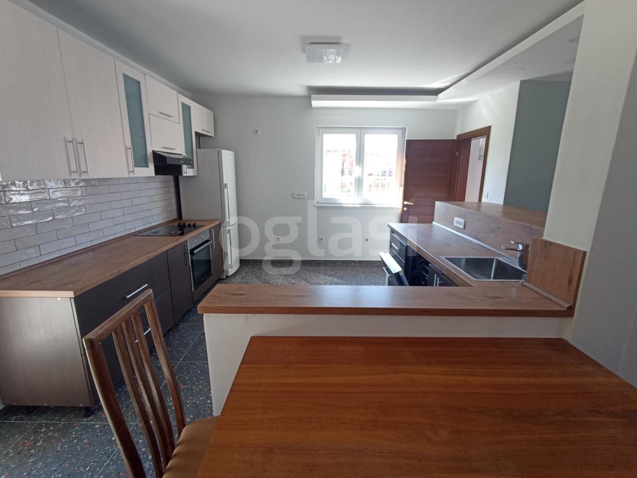 ca19d4085bd7.jpg