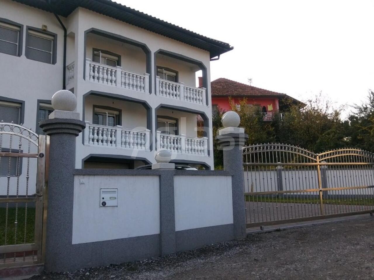 d9d1126b8c16.jpg