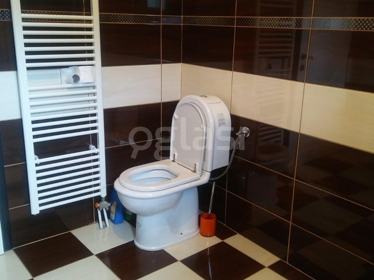 fd31d2f30f16.jpg